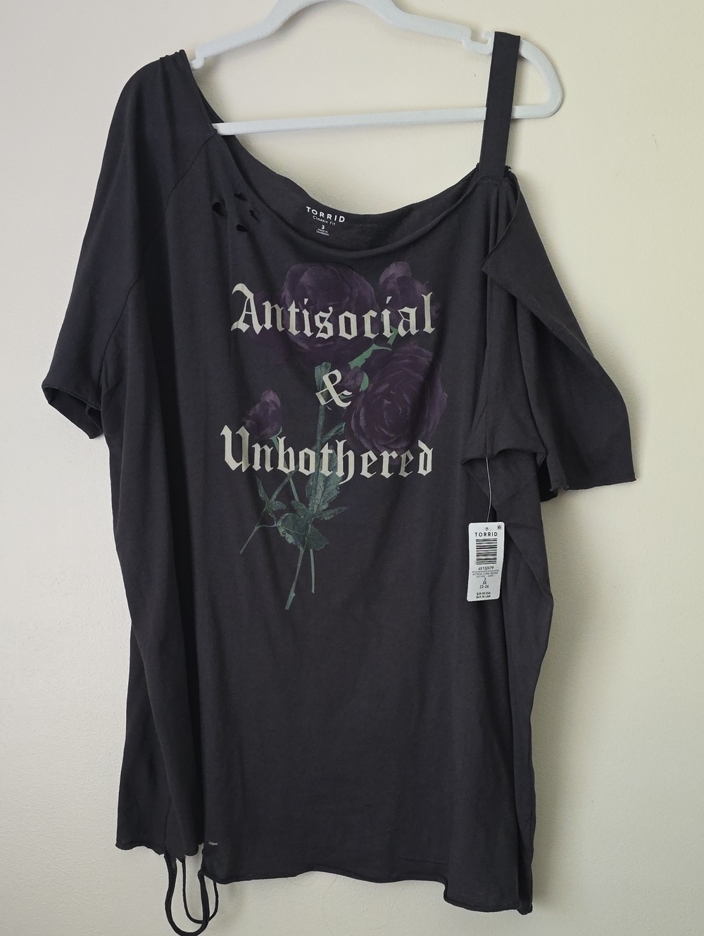 Torrid Black Cold-Shoulder Graphic Tee with Rose Motif - Picture 6 of 7